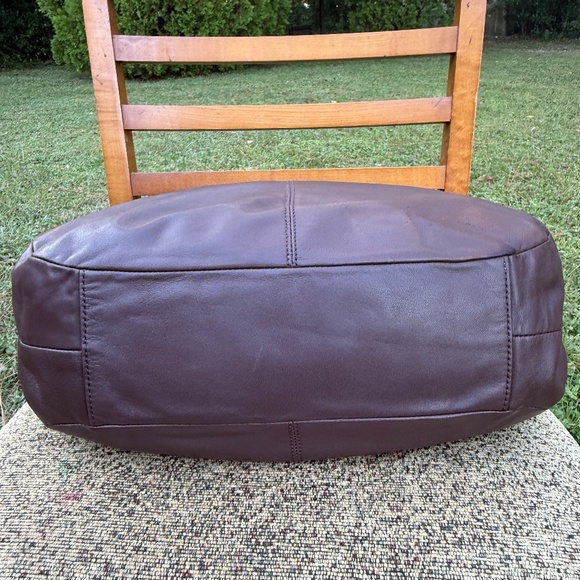 Coach 2000’s Lynn Soho shoulder bag hobo bag chocolate brown genuine leather - Picture 6 of 16